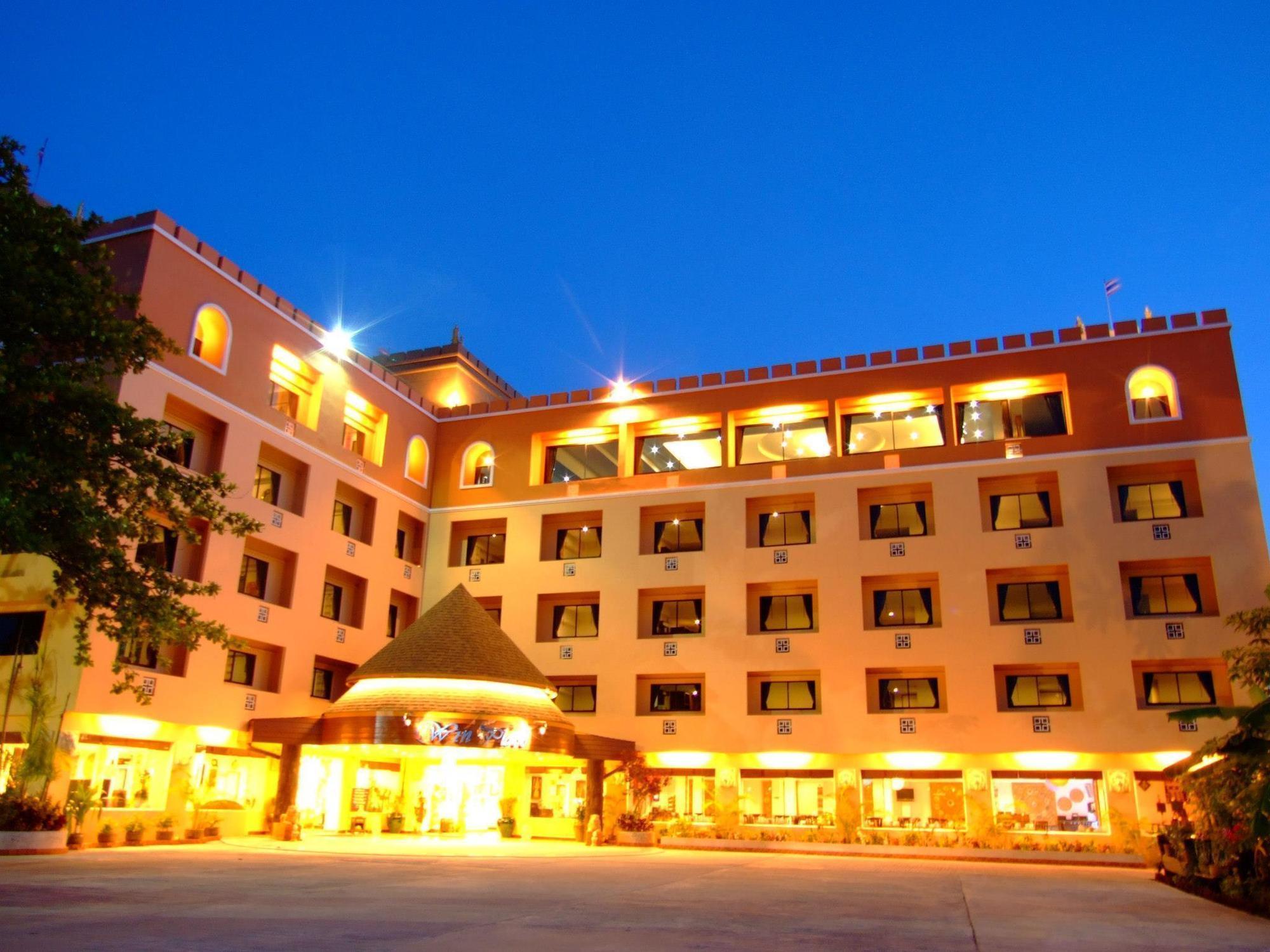 Win Place Hotel Chiang Mai Extérieur photo