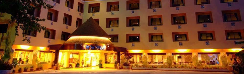 Win Place Hotel Chiang Mai Extérieur photo