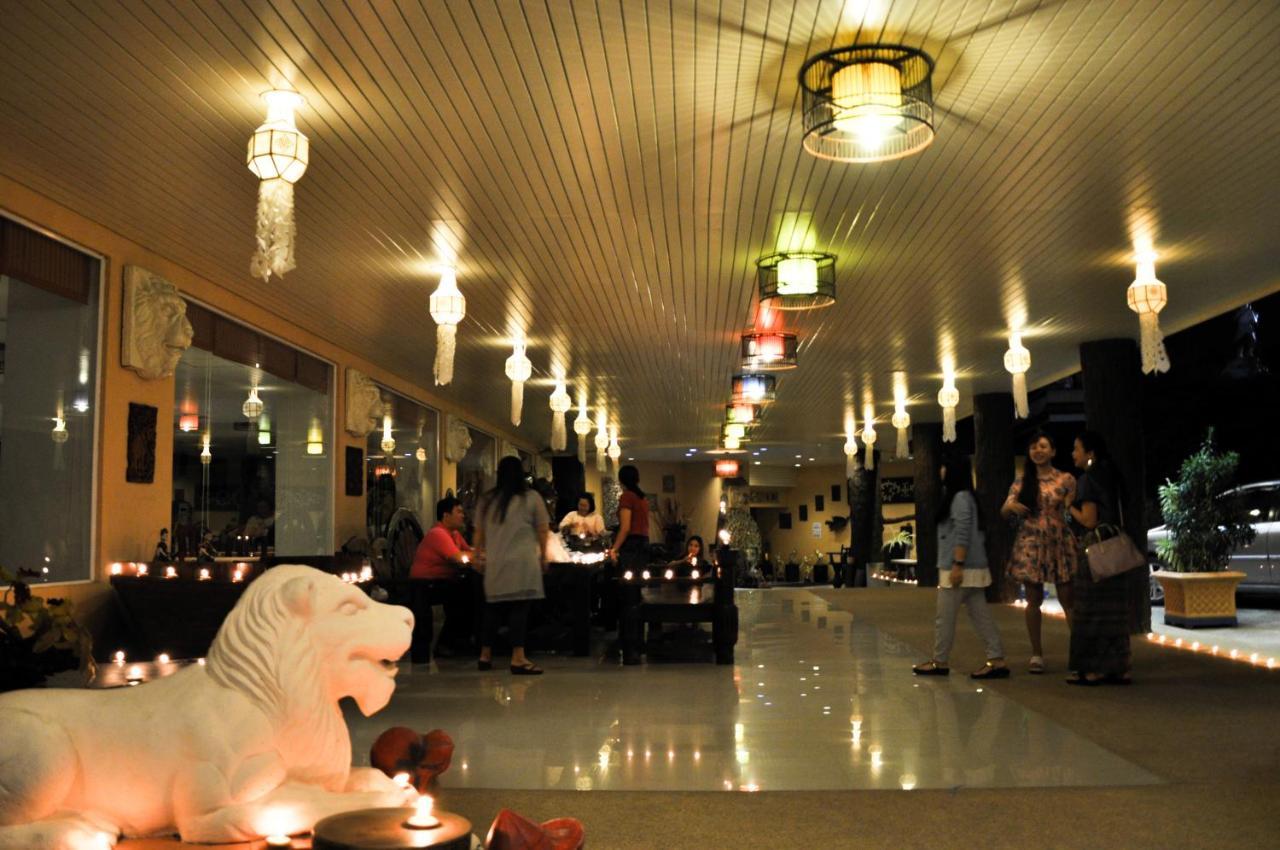 Win Place Hotel Chiang Mai Extérieur photo