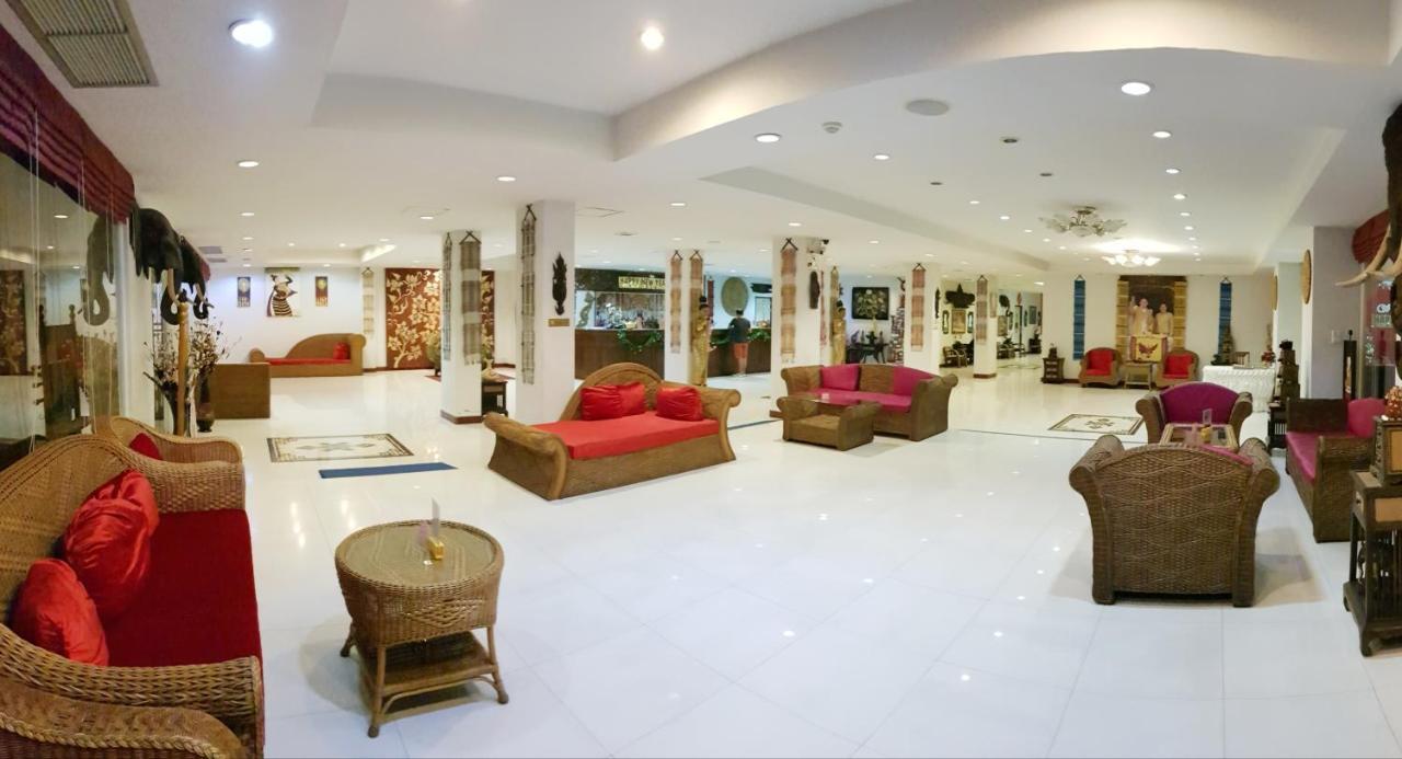 Win Place Hotel Chiang Mai Extérieur photo
