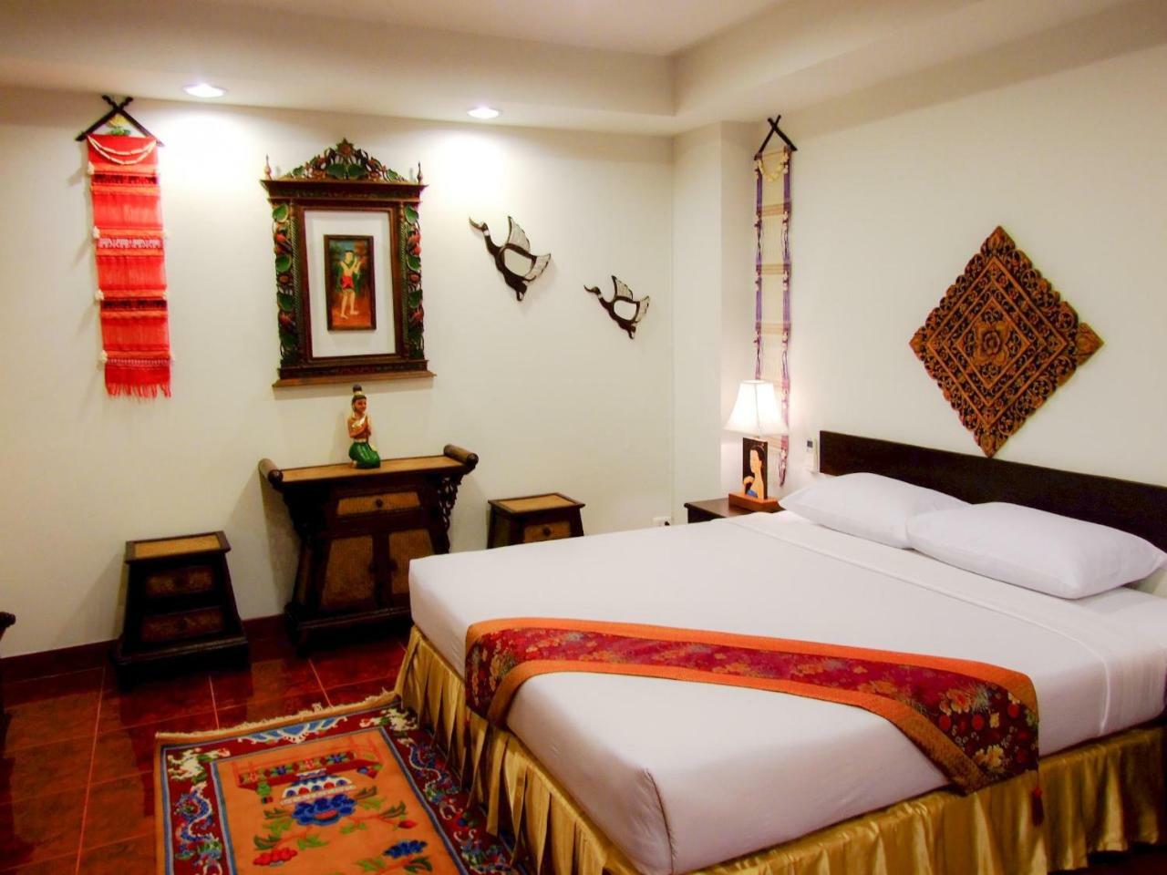 Win Place Hotel Chiang Mai Extérieur photo